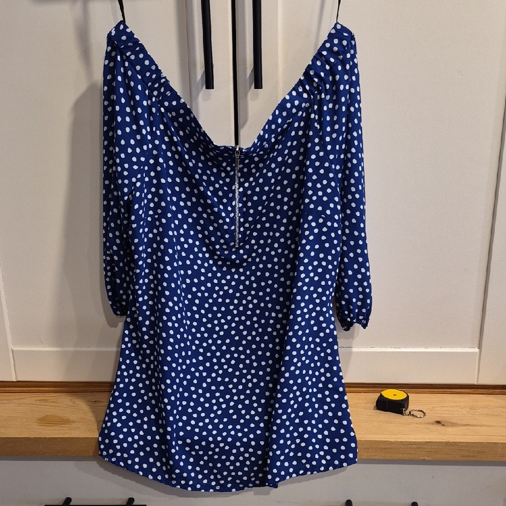 💙Women’s Royal Blue Polka Dot Off-Shoulder Tunic